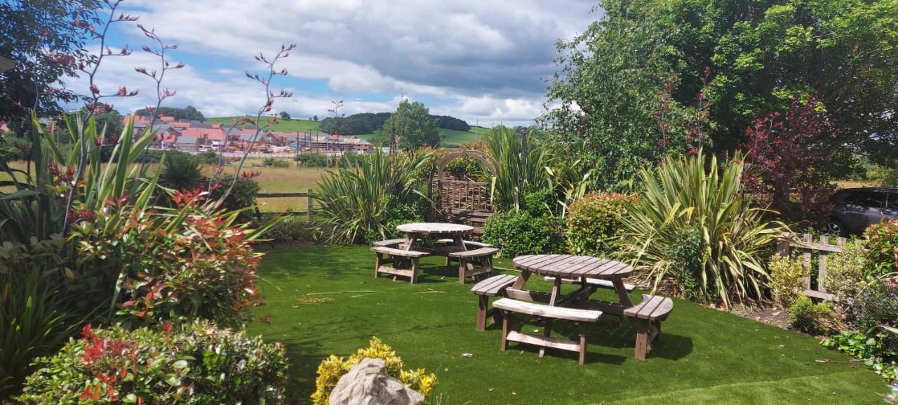 Meadow Farm Redditch By Marstons Inns Exterior foto